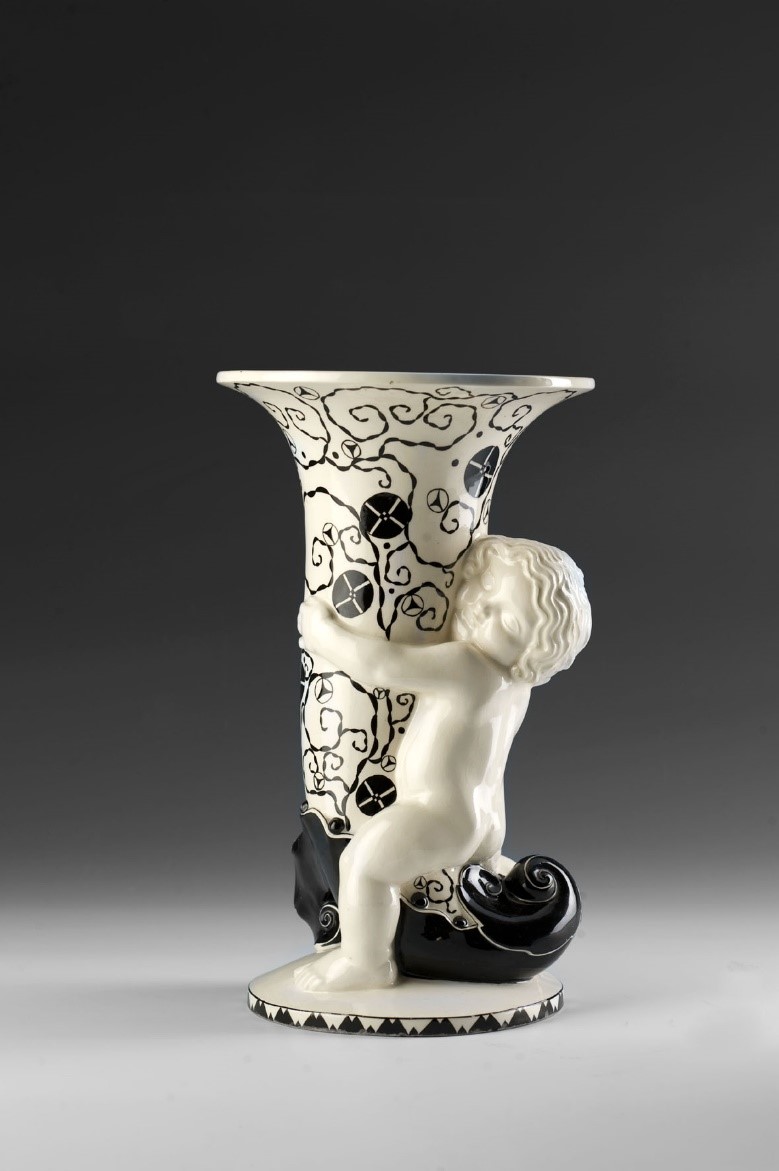 POWOLNY FÜLLHORN PUTTO VASE WEB