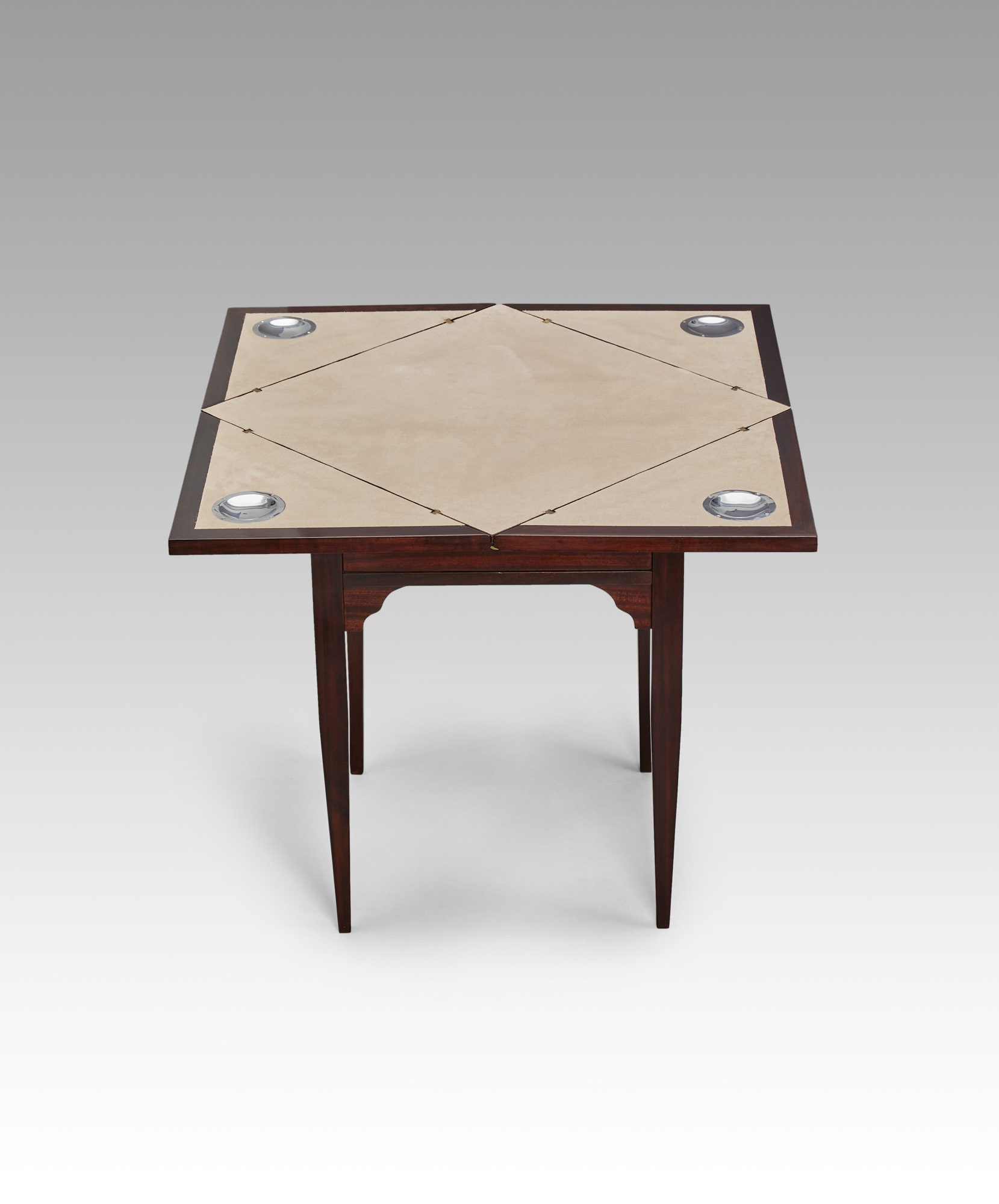 Spieltisch klappbar 1900 1